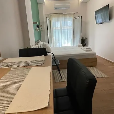 Palmera Freeparking Studio Thessaloniki Exterior photo