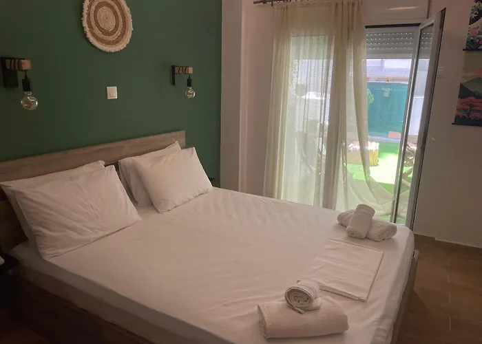 Palmera Freeparking Studio